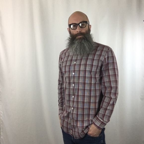 Stafford Travel Easy-Care Broadcloth Fitted Shirt - Picture 8 of 8